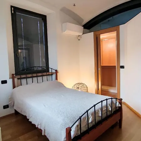 Il Gelso Bianco Apartment *