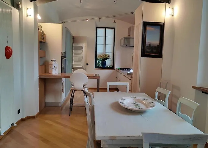 Lägenhet Il Gelso Bianco